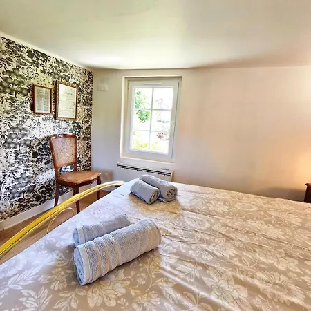 Semesterbostad La Petite Maison - Charme Normand Et Authenticite